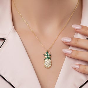 Gouden ananashangerketting: sterlingzilveren Hawaiiaanse sieraden