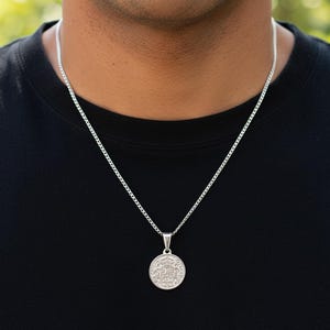 Colgante de moneda española de plata vintage: collar de 8 reales