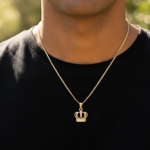 Gold Queen Crown Halskette: Kristallprinzessin Anhänger