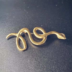 Gold Snake Brooch | PVD Gold Plated Unique Snake Lapel Pin | Minimalist Serpent Brooch for Suit | Vintage Symbolic Gift for Men & Women