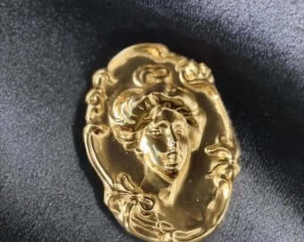 Broche Ancienne Vintage Camée Peint à La Main - Couleur Or - Vernis - Pièce Unique Numérotée 3271
