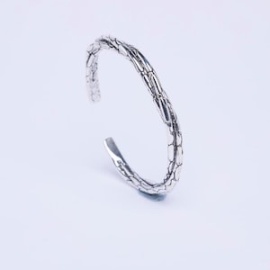 Dragon Serpent Snake Scale Cuff Bracelet for Men, Textured Stainless Steel Bangle Fantasy Jewellery, Bold Norse Mythology-Inspired Jewellery