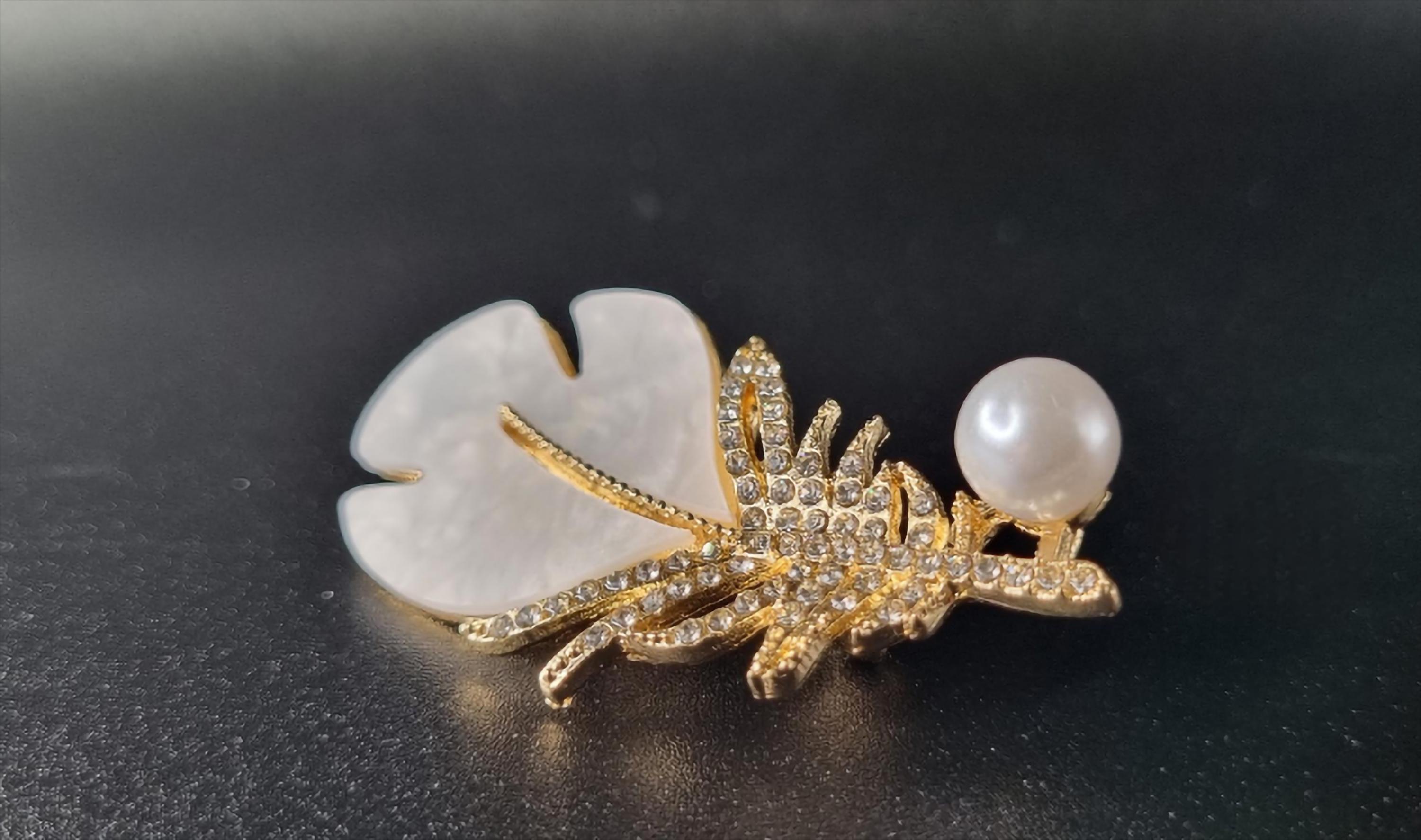 Gold Feather Brooch, Crystal and Mother-of-pearl Lapel Pin 