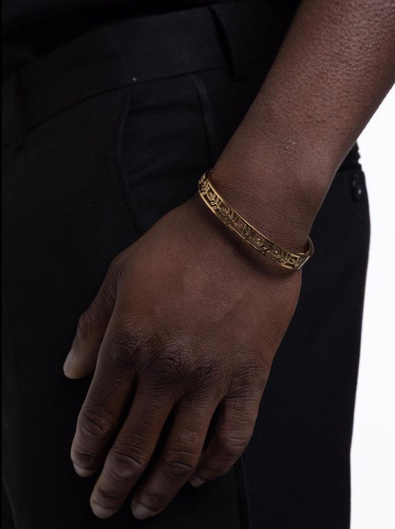 Engraved Leaf Vine Bangle Bracelet - 18K Gold Plated Stainless