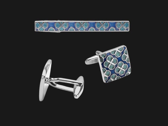 ブルーフラワーのカフスボタンとネクタイピンセット ステンレス