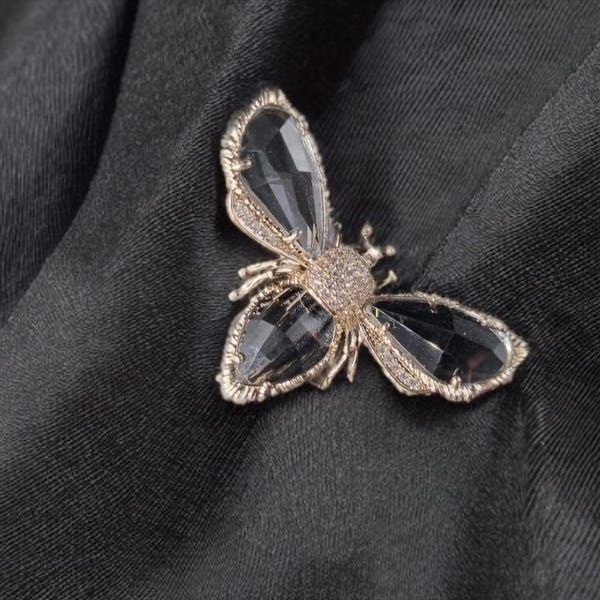 Crystal Bee Brooch, Copper Honeycomb Pin with Cubic Zirconia, Women’s Jewelry Gift Accessory