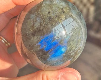 Gorgeous Labradorite Sphere ~ Flashy Labradorite Sphere ~ Blue Flash Labradorite ~ Labradorite ~ Crystal Sphere ~ Crystal Gift ~ Crystal