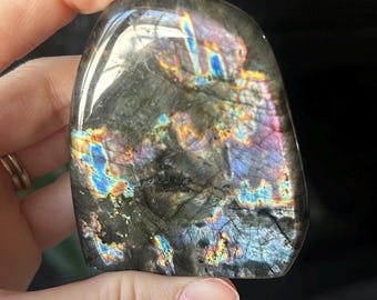 Labradorita de alta calidad en forma libre ~ Labradorita de destello púrpura ~ Cristal de labradorita de destello azul ~ Labradorita ~ Regalo de cristal