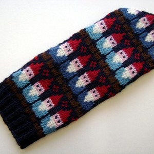 Gnome Mittens pattern