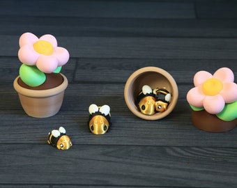 3D Printed Bee Figurine, Fidget, Optional Extras, Desk Pet