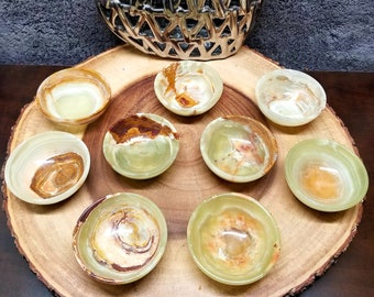 Small GREEN ONYX Bowl --- 3" in Diameter --- All Natural Gemstone !