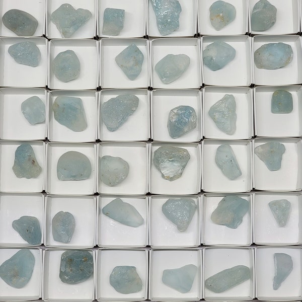 BLUE TOPAZ (Sky Blue) --- Natural / Rough / Raw stones --- 2 Sizes Available --- Grade A