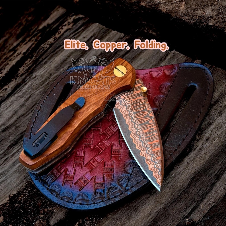 Cuchillo de caza de acero de Damasco de cobre hecho a mano: mango de palisandro, funda de cuero. Dino Copper Folding