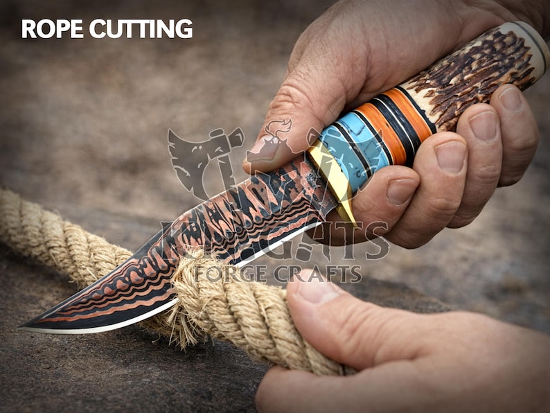 Cuchillo de caza de acero de Damasco de cobre hecho a mano: mango de palisandro, funda de cuero. imagen 14