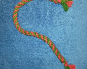 Remolcador para gatos con hierba gatera