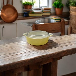 Pyrex Verde Bake Serve Store Casserole #471, tamanho 1 litro com tampa