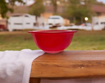 Pyrex 404 red hotsell
