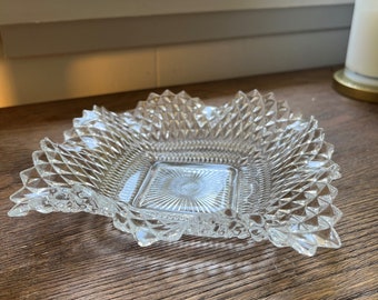 Plato de baratija de vidrio de Indiana vintage