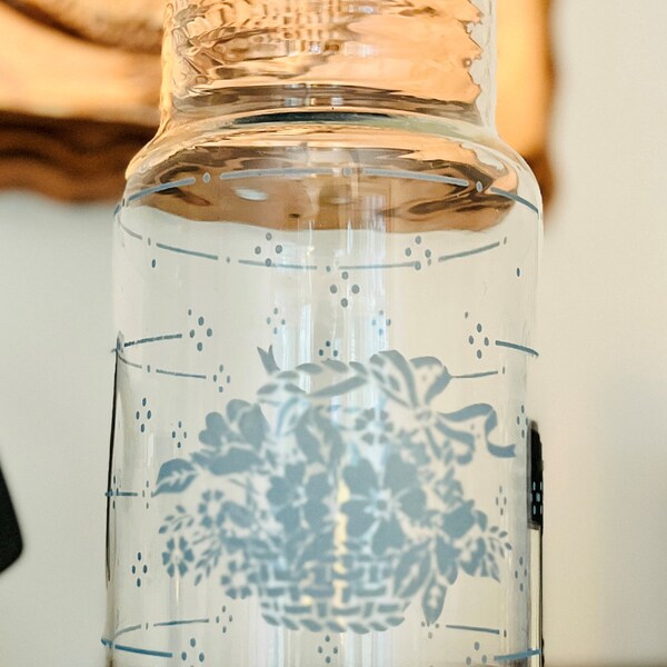 Vintage Pyrex Glass Carafe Country Cornflower (Blue)