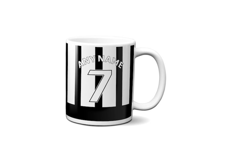 Taza personalizada del equipo de fútbol Newcastle United imagen 1