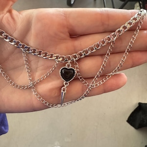 Goth heart & chain choker
