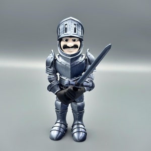3D Printed Articulated Knight: Flexi Factory Medieval Warrior Desk Companion