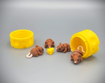 3D Printed Baby Mouse with Cheese: Collectible Desk Toy