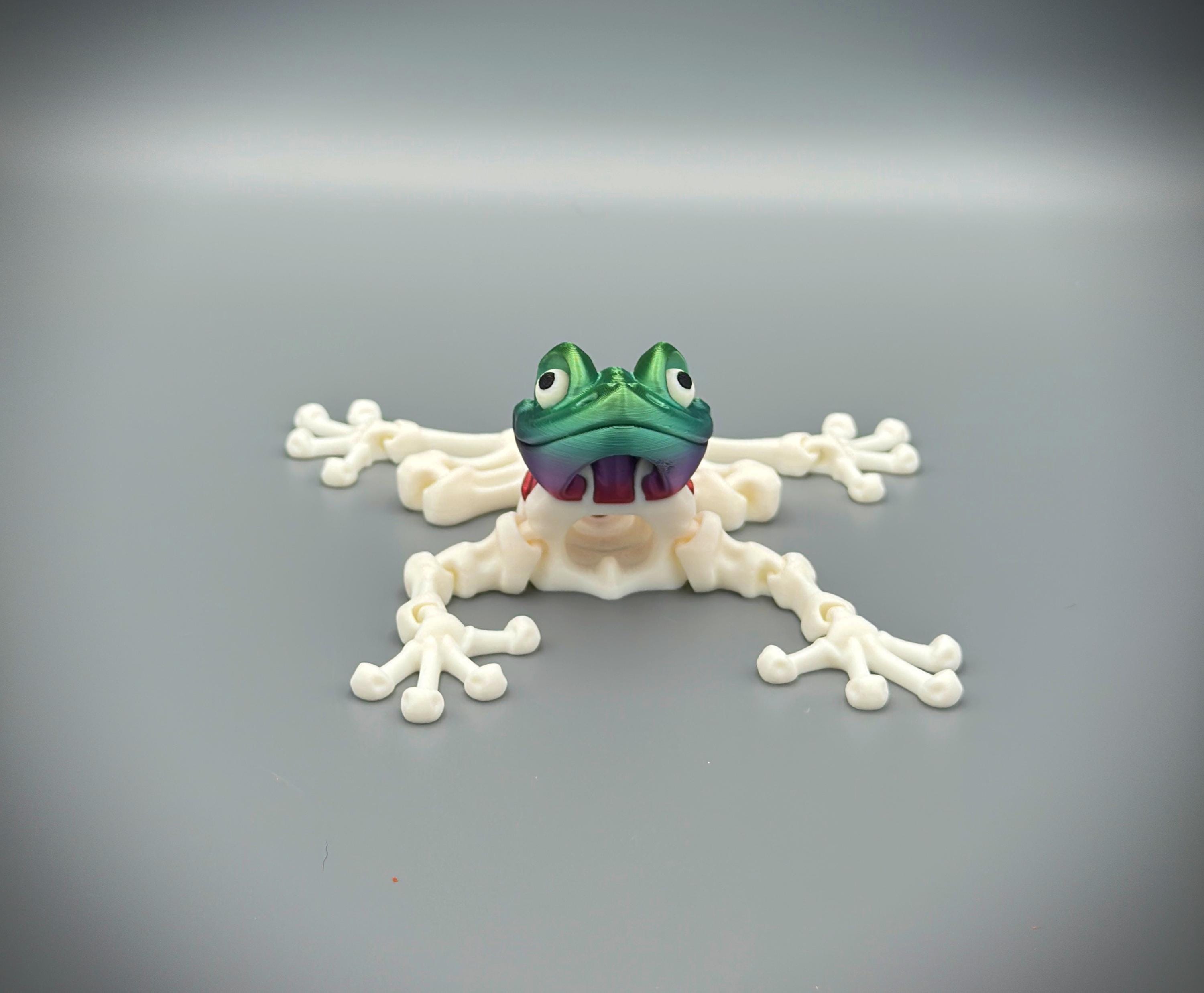 3D Printed Articulating Skeleton Frog: Flexi Factory Collectible