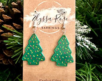 Eleganti orecchini pendenti con albero di Natale verde per le