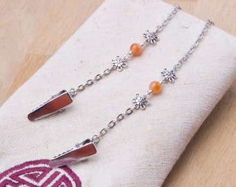 Napkin chain - Carnelian gemstone silver flower | Elegant orange serviette clips |  Napkin holder neck cord | Foodie gifts | Diner clip