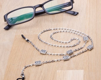 Silver glasses holder chain - knotwork link spectacle chain | Eyewear accessories | Readers gift | Sunglasses chain | Eyeglasses neck cord