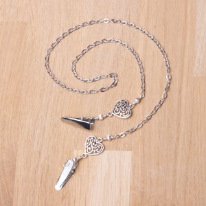 Filigree heart napkin clip chain