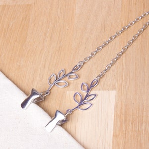 Napkin clip chain Leaf and branch silver serviette clip napkin chain Napkin holder cord Adult bib clip Foodie gift Fine dining image 1