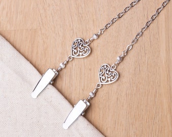 Napkin clip chain - Filigree heart silver serviette clip napkin chain | Napkin holder cord | Adult bib clip | Foodie gift | Fine dining