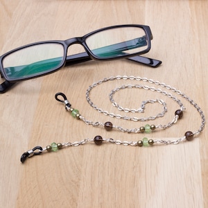 Smokey Quartz Glasses Chain: Green Bead & Gemstone Eyewear Cord