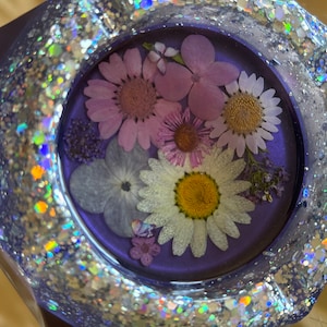 Purple floral resin ashtray, glitter ashtray, Resin Ashtray, Floral Ashtray, stoner babe, stone gifts, handmade gifts, birthday gifts