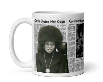 Angela Davis mug #3 / Davis States her Case