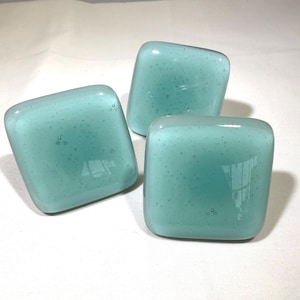 Drawer Pulls in Aqua fused glass