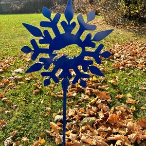 Bills Snowflake garden stake