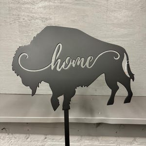 Buffalo Home garden stake