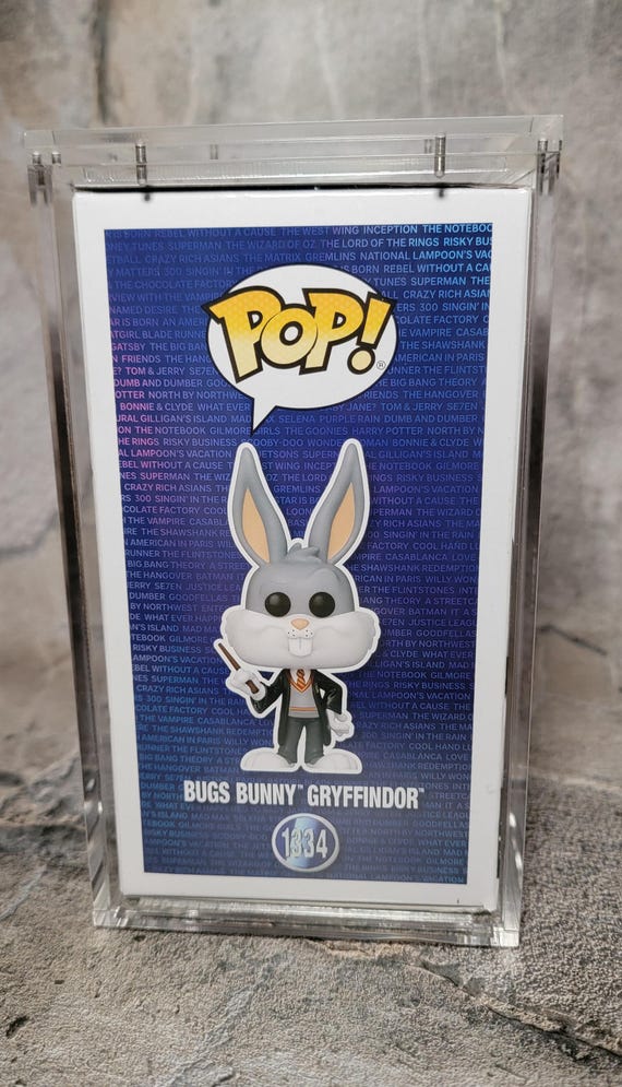 2023 NYCC Exclusive: Looney Tunes - Bugs Bunny (gryffindor) Funko