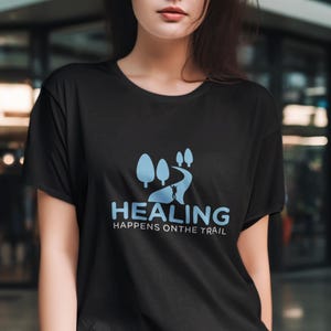 Camiseta unisex de algodón grueso &quot;Sanación en el sendero&quot; para senderismo, regalo para amantes de la naturaleza, camisa de aventura al aire libre, ropa informal para senderos
