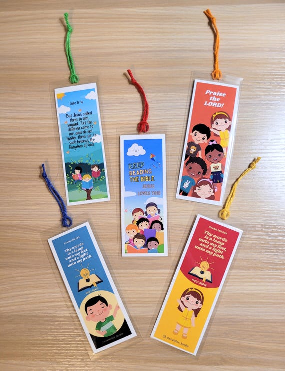 Christian art for kids.Set of 5 Bookmarks with bible verses and beautiful illustrations.Art prints on photo paper, lamination and jute cord.