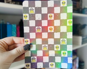 Funda para Kindle con diseño de extraterrestre / Funda holográfica con estampado de cuadros para lectores electrónicos / Regalos para amantes de los libros / Decoración espeluznante con cartulina brillante