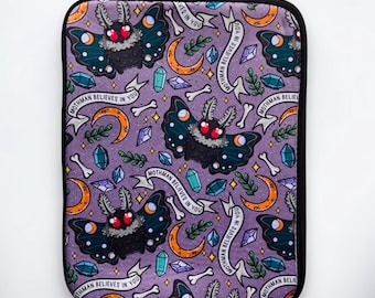 Mothman Believes in You Kindle Sleeve | Cryptid Kindle Case | Spooky Gift | 7” or 10” Sizes | Water Resistant Ereader, iPad, Book Sleeve