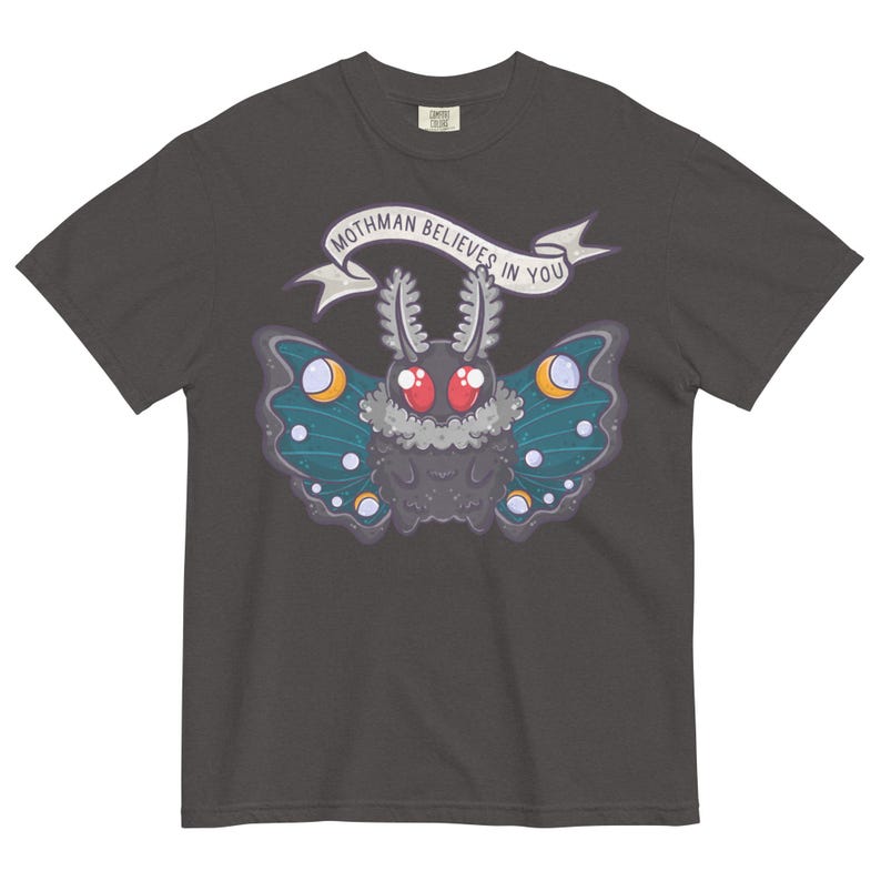Unisex garment-dyed heavyweight t-shirt