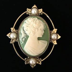 Cameo Brooch - Victorian Lady - Green Cameo Jewelry - Brooch for Women - Gift for Her - Statement Pin - Mother’s Day Gift