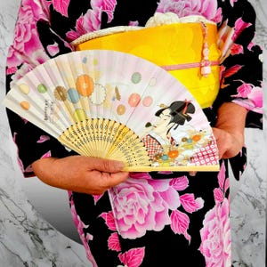 Leque dobrável japonês, arte ukiyo-e, linda gueixa, leque de mão de seda, acessório de quimono, ideia de presente japonesa, cabe na bolsa, leque de papel de bambu