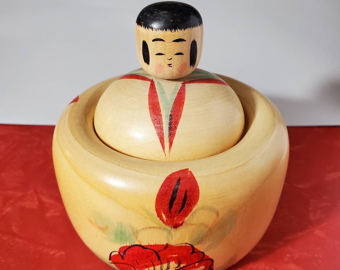 Rara linda muñeca Kokeshi caja de madera con tapa, caja de baratijas de joyería de madera japonesa Ejiko Obunko, regalo de decoración de Japón de boda para bebés para ella