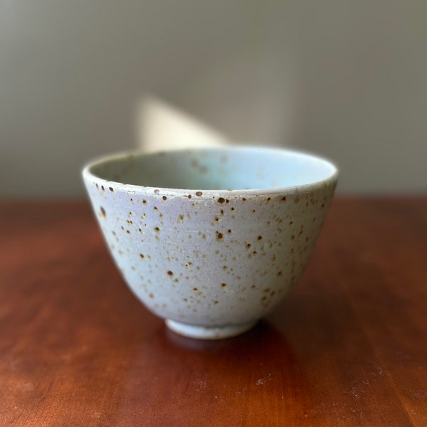 handmade ceramic ramen noodle soup bowl Japanese style in green speckle